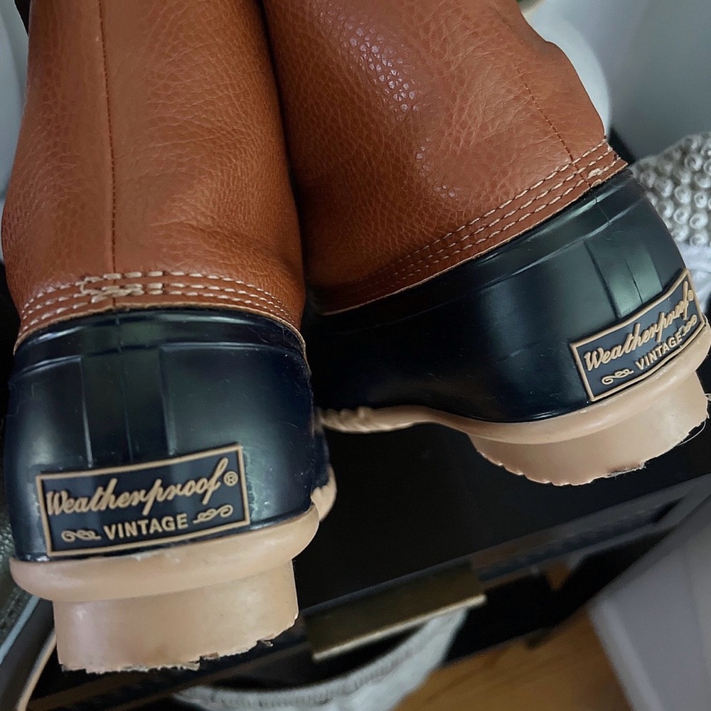 Vintage Tan and Navy Men's Boots - Picture 4 of 6